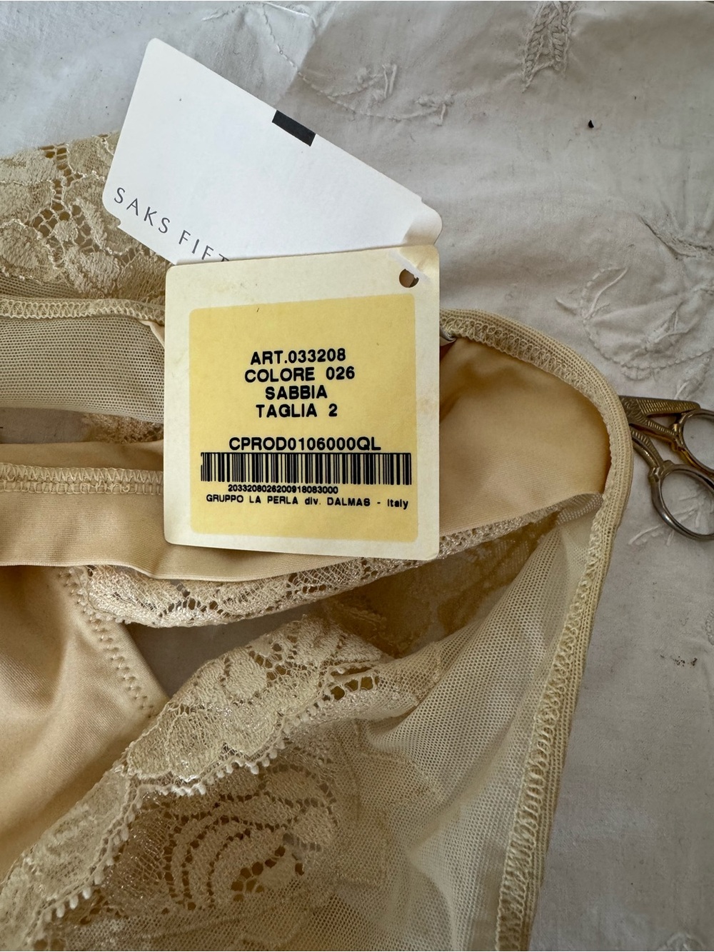 Vintage La Perla Lace-Trim Thong Panty - Picture 4 of 7
